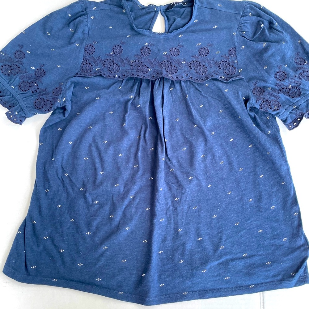 Lucky Brand top